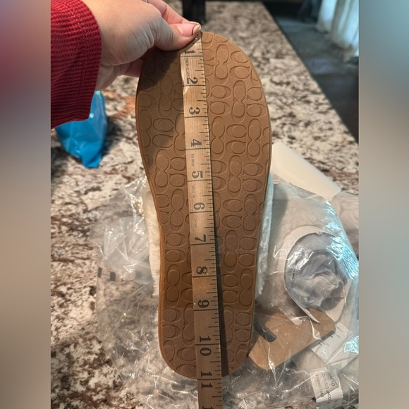 Coach Slippers - Picture 10 of 10